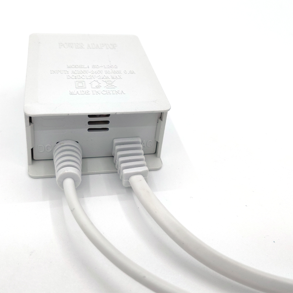 Bianco AC 100-240V Ingresso DC - Outdoor Power Supply 12V recensione e prezzo