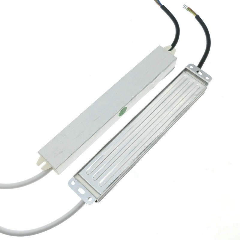 Alimentatore impermeabile 12V  - Outdoor Power Supply 12V recensione e prezzo